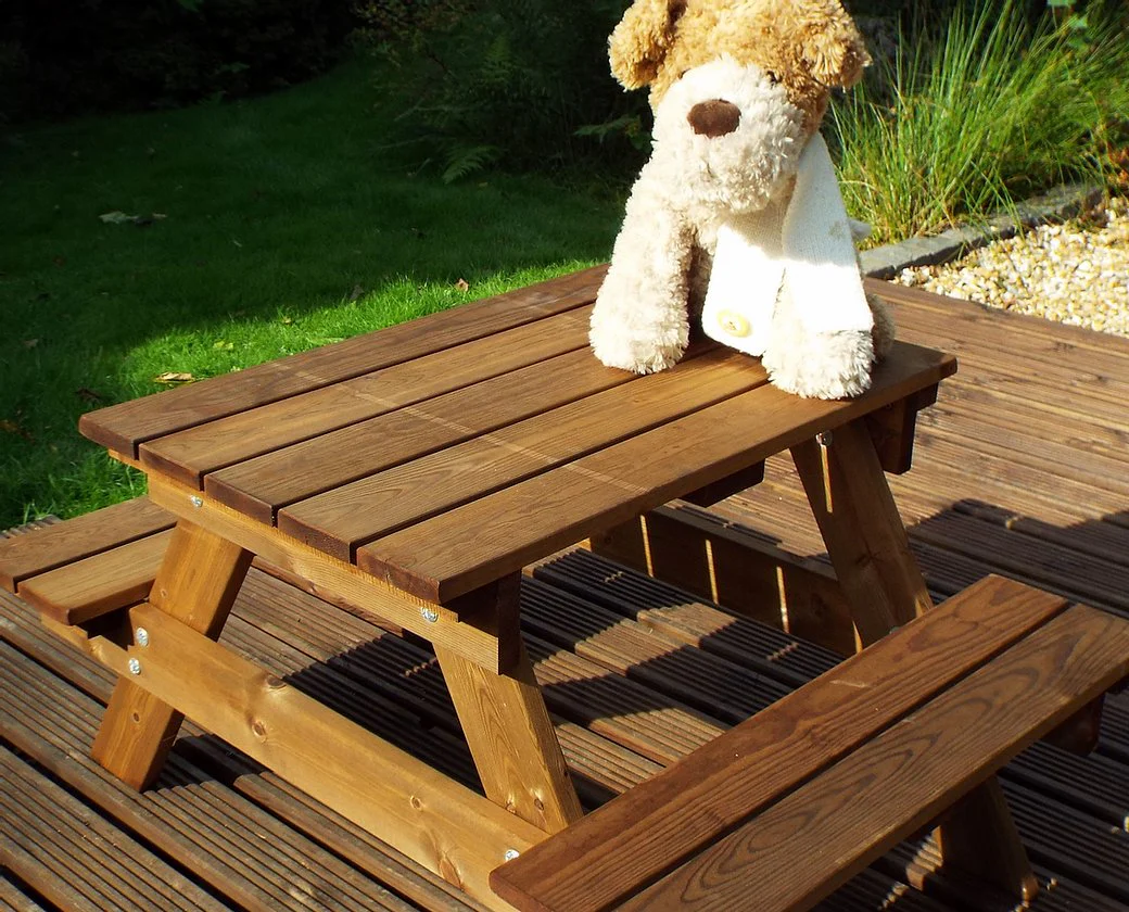 GS12 - Little Fella's Picnic Table - Image 5