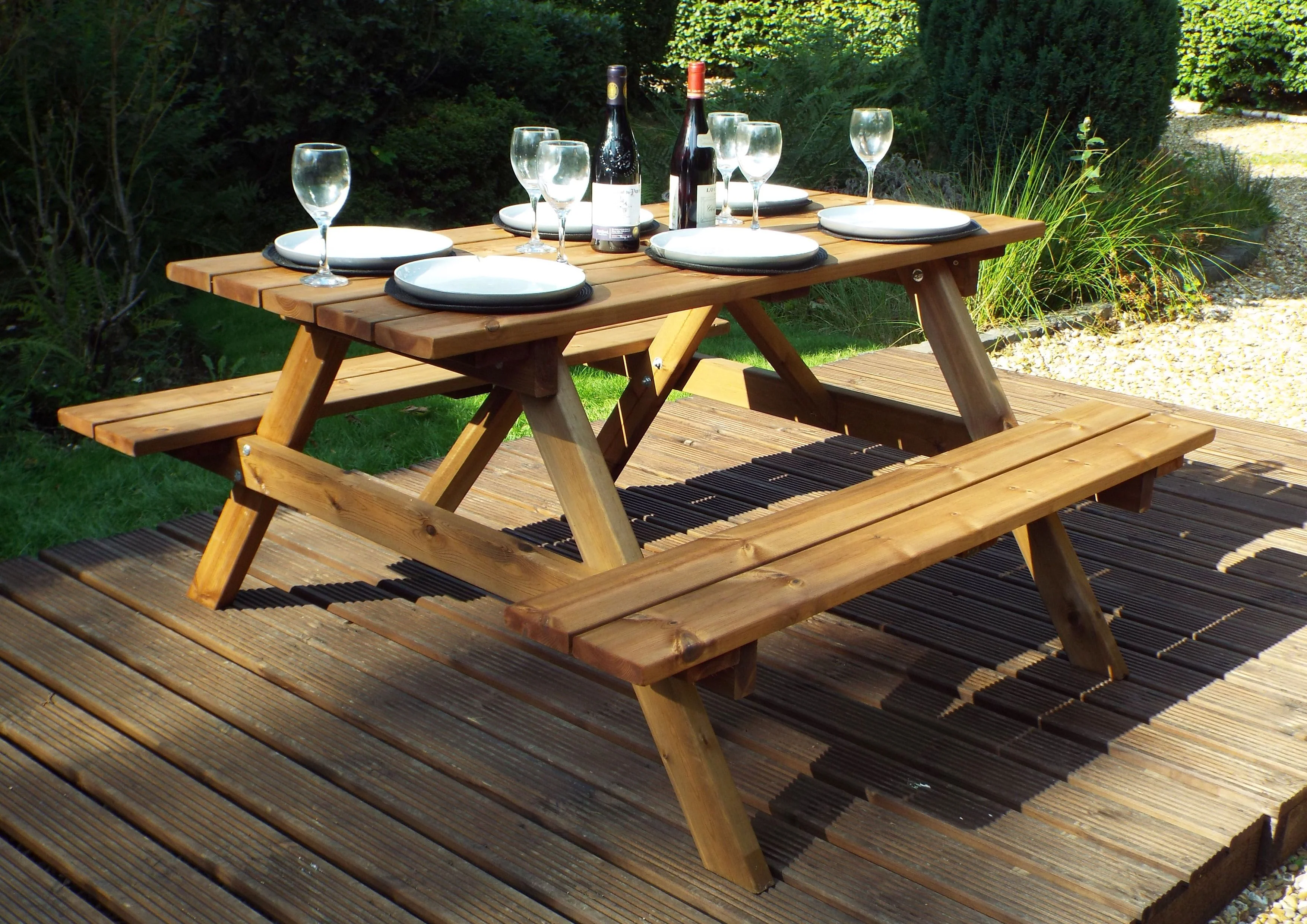 GS11 - Six Seater Picnic Table - Image 3