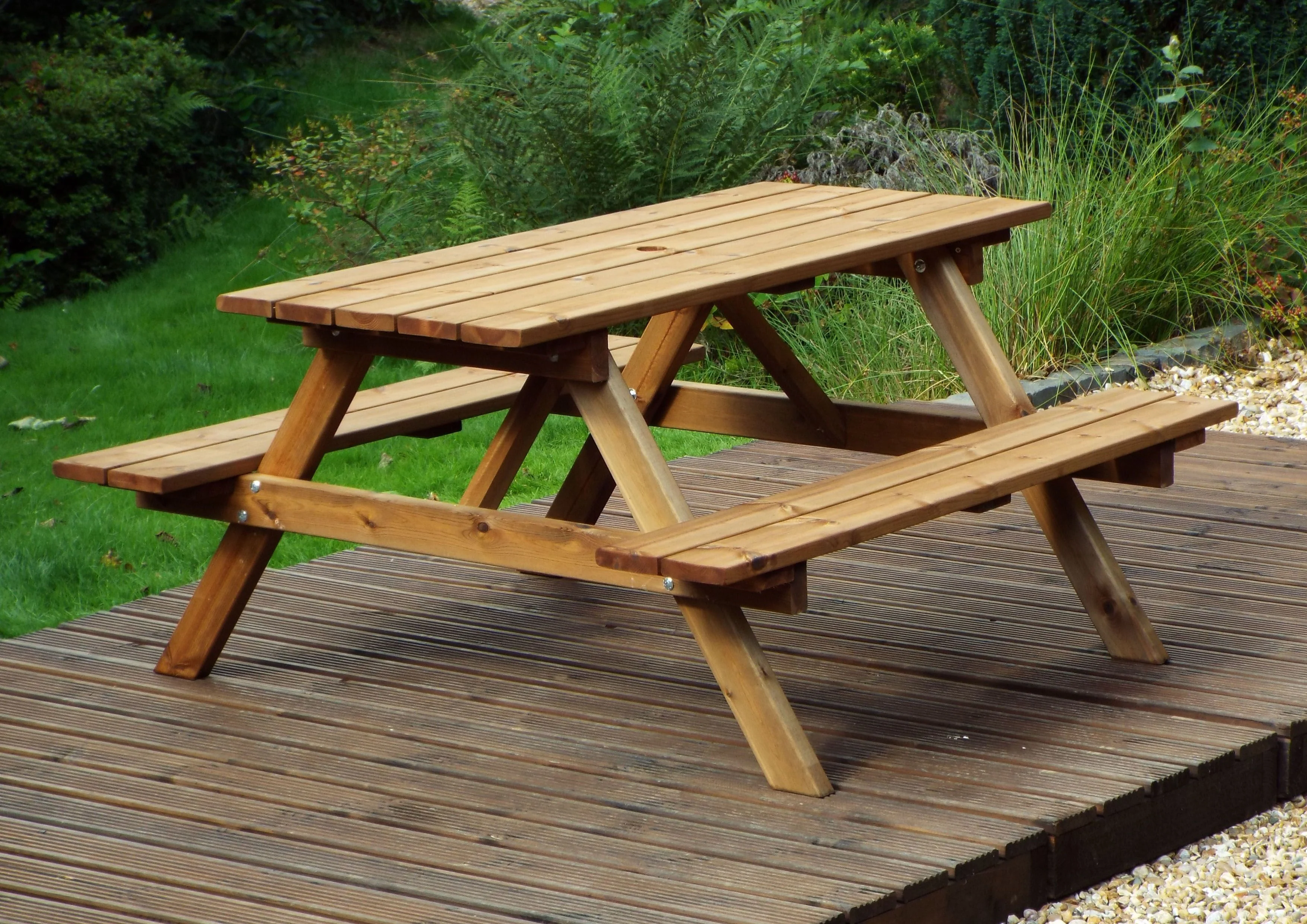 GS11 - Six Seater Picnic Table - Image 4