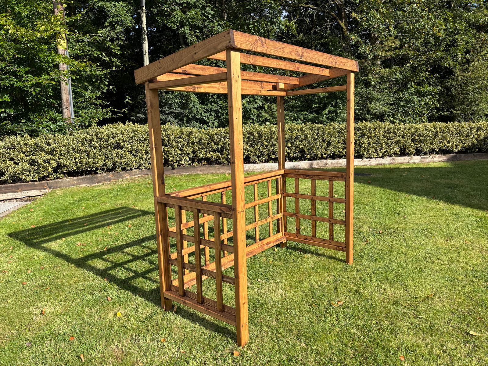 HB137 - Dorchester BBQ Shelter (Green , Grey or Burgundy) - Image 8