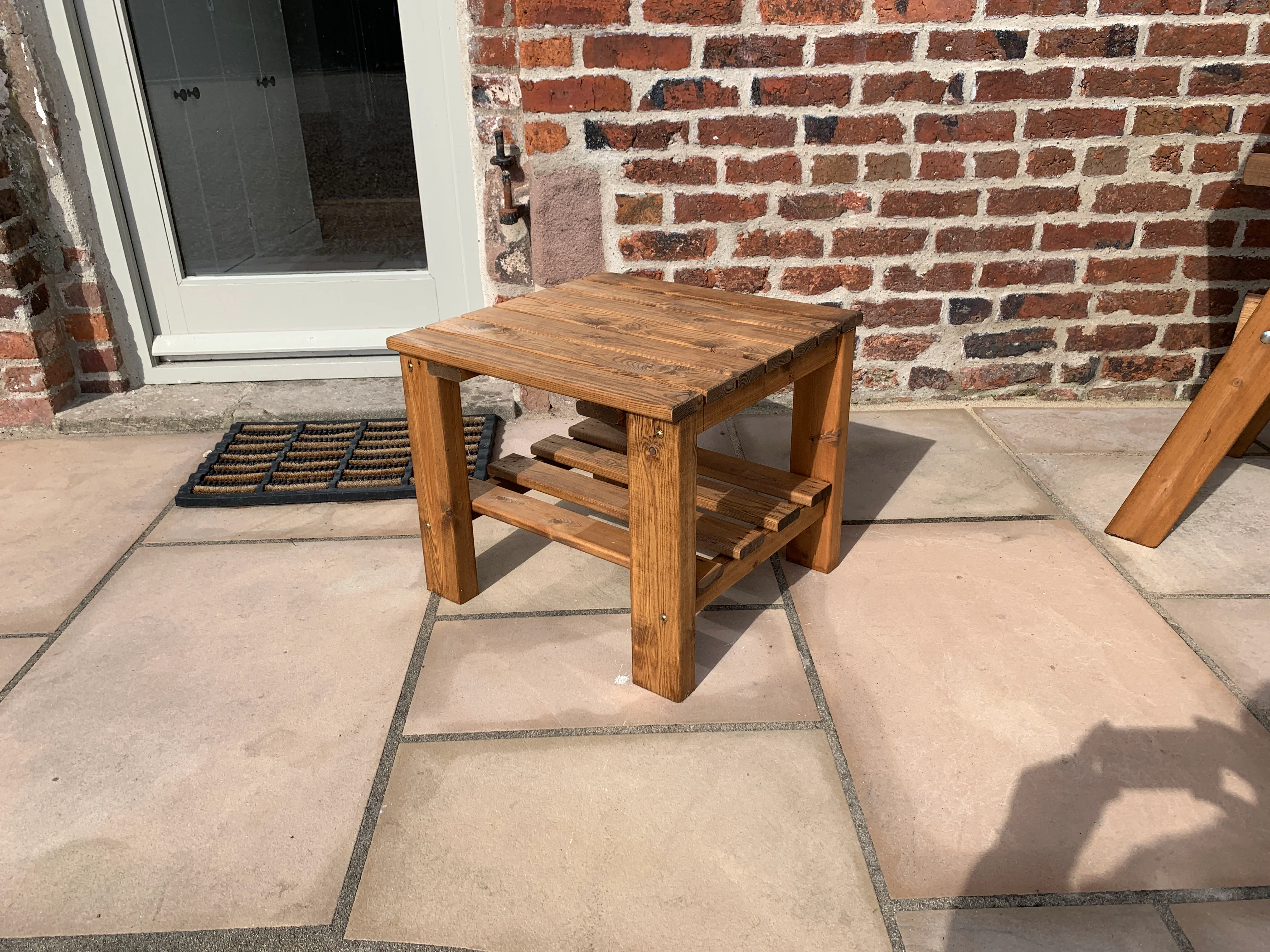 HB221 - Chatsworth Coffee Table - Image 5